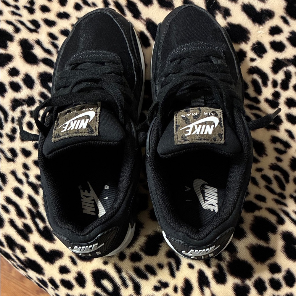 π Nike Air Max 90 π - Picture 4 of 8